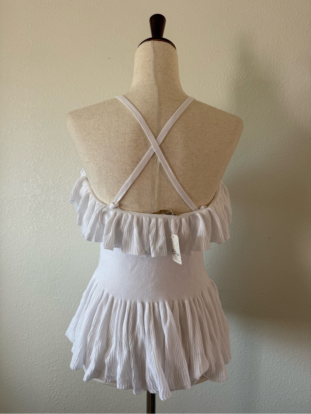 Free People Lennox Sweater White Ruffle Tank Top - Picture 4 of 5